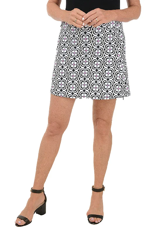 Unmissable Offers Await!Black Optical Daisy UPF50+ Pull-On Skort