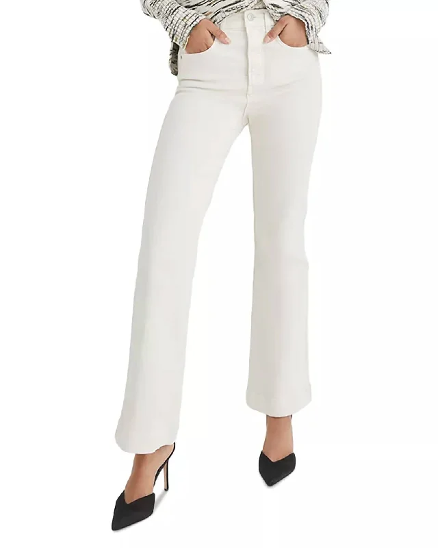 Everything Must Go!Carson High Rise Jeans In White