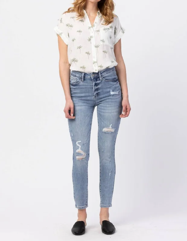 Don't Miss Out!Distressed Skinny Jeans In Light Wash