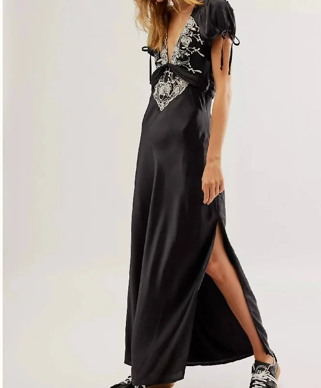 Your Shopping Spree Starts Here!Cooper Midi Dress In Black