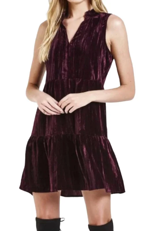 One Click Away from Big Savings!Helena Mini Dress In Cherry Marmalade