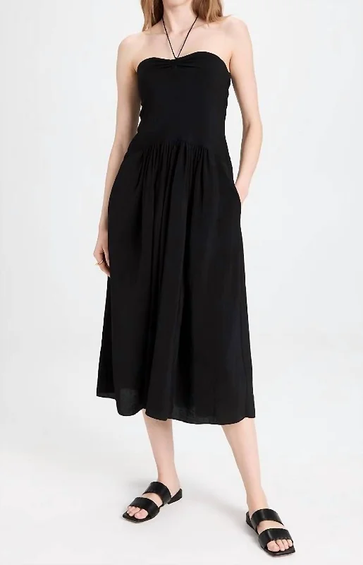 Save More Than Ever!Ruched Halter Neck Midi Dress In Black