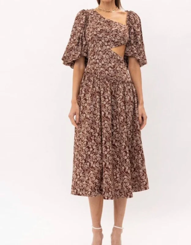 Flash Sale – Act Fast!Rylee Cut Out Midi Dress In Brown