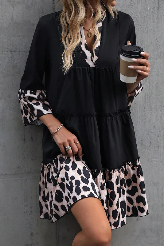 Find Your Perfect Deal Today!Leopard Trim V Neck Flared Dress