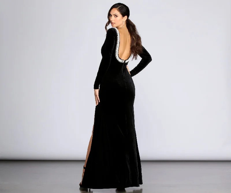 Limited Edition, Limited Price!Everly Formal Velvet And Pearl Dress