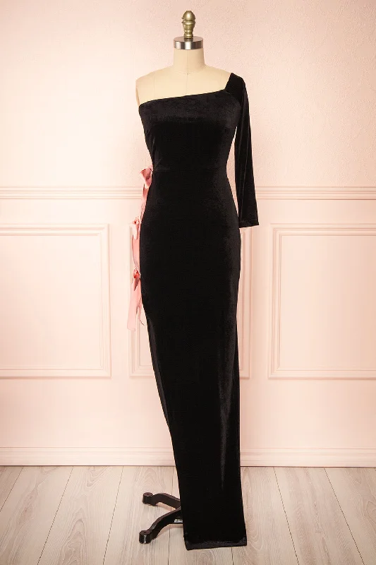 Shop Before It’s Gone!Maelise | Black Velvet Maxi Dress w/ One Sleeve