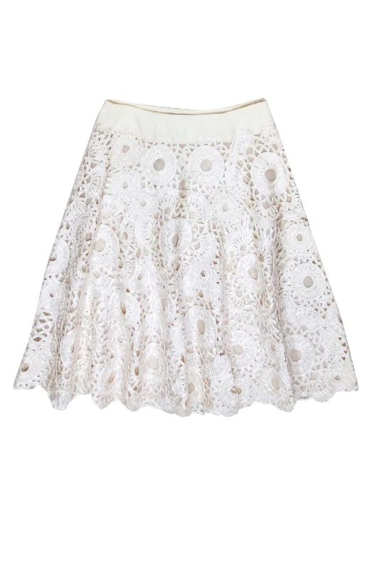 Everything Must Go!Akris - Ivory Eyelet Lace A-Line Skirt Sz 8