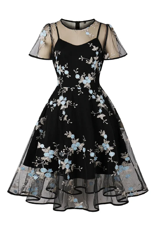 Get More, Spend Less – Shop Now!Swing Black 1950s Dress with Embroidery