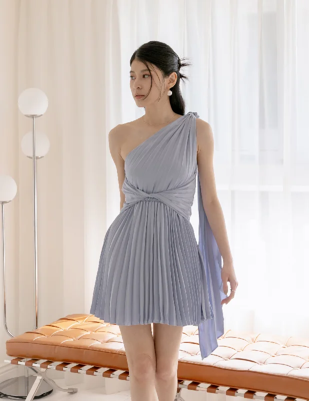 Time to Snag a Bargain!Cheyenne Toga Pleated Dress in Blue