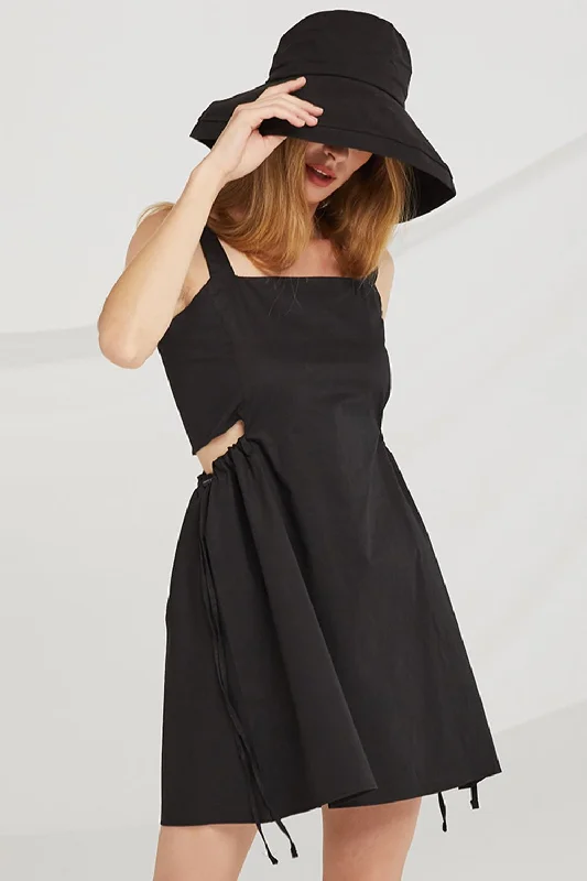 The Best Deals Won’t Wait!Hazel Skater Dress w/Cut Out