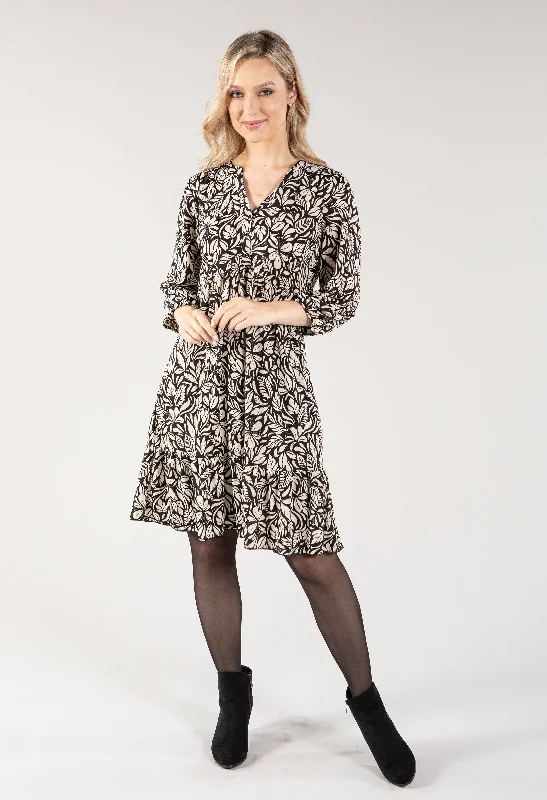 Limited Time Offer!Lead Print Tiered Hem Short Dress