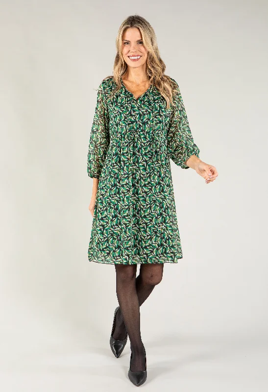 Find Your Perfect Deal Today!Leaf Print V Neck Dress