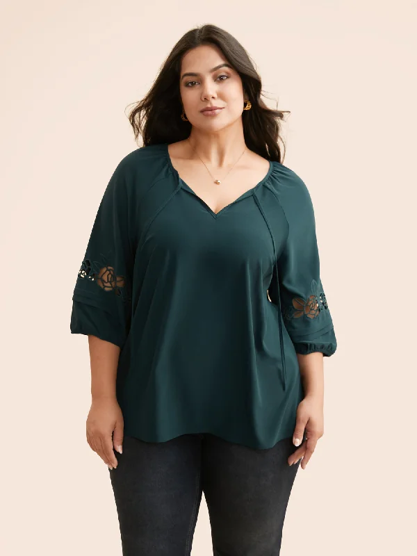 Your Best Deals Are Here!Broderie Anglaise Gathered Tie Knot Blouse