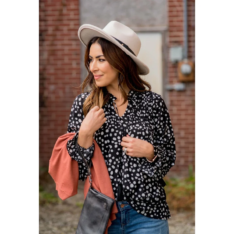 Get the Best for Less!On-the-Go Cheetah Tie Blouse