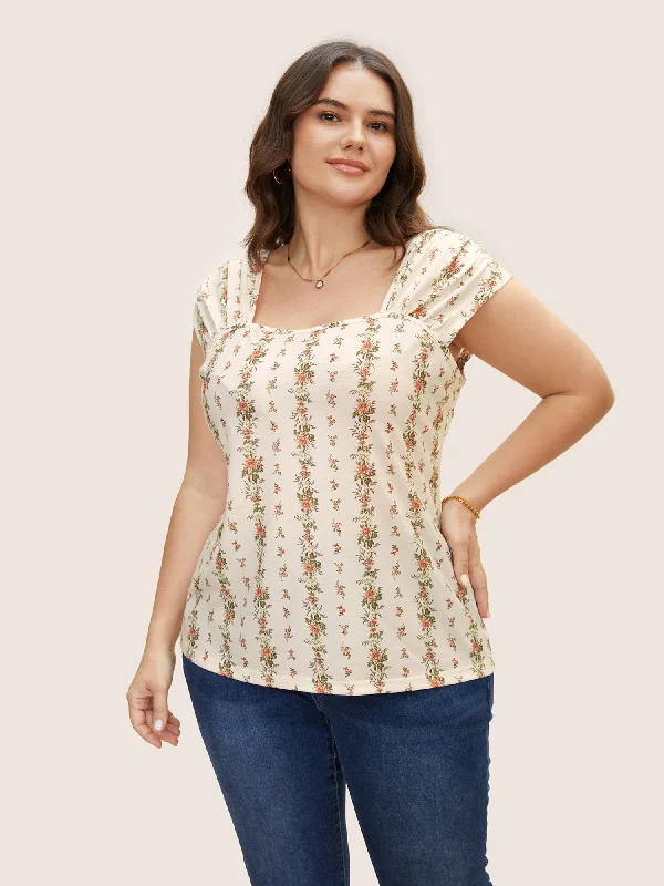 Your Best Deals Are Here!Square Neck Natural Flowers Print Cap Sleeve T-shirt