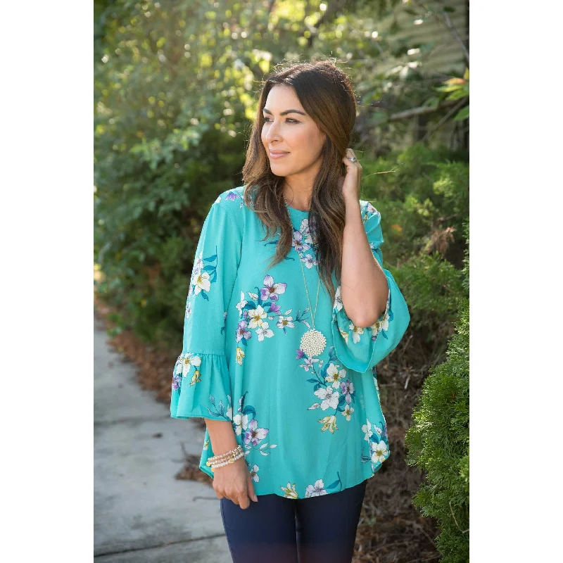 Steals and Deals Await!Blue Floral Flutter Blouse