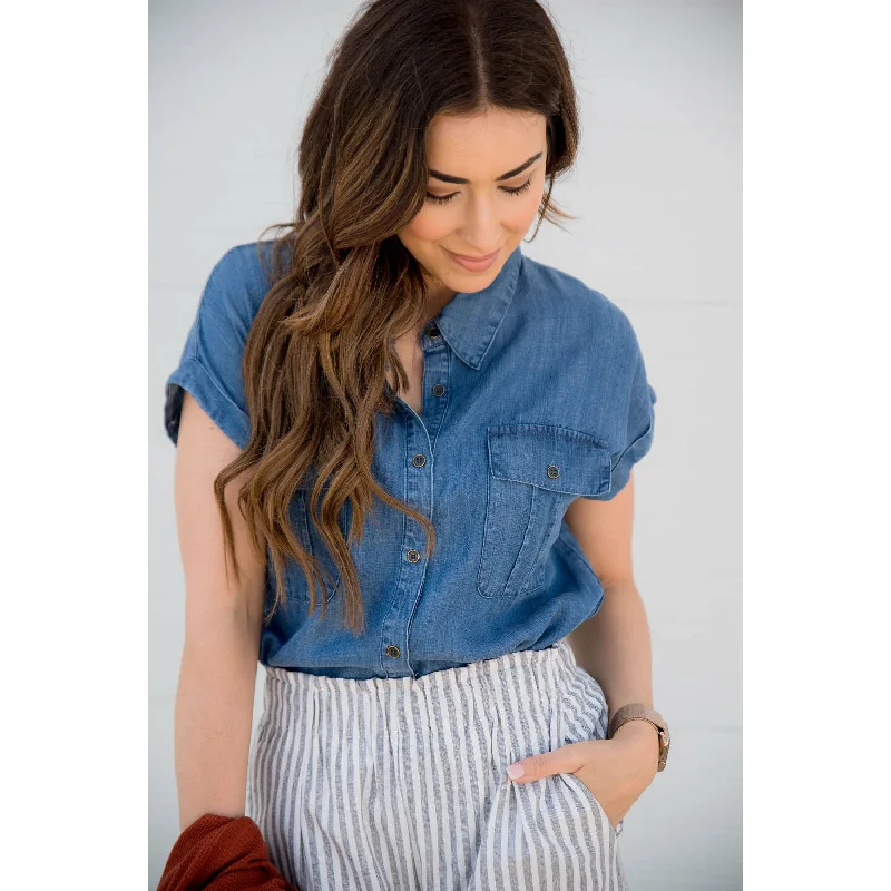Time to Snag a Bargain!Double Pocket Button Denim Tee Blouse